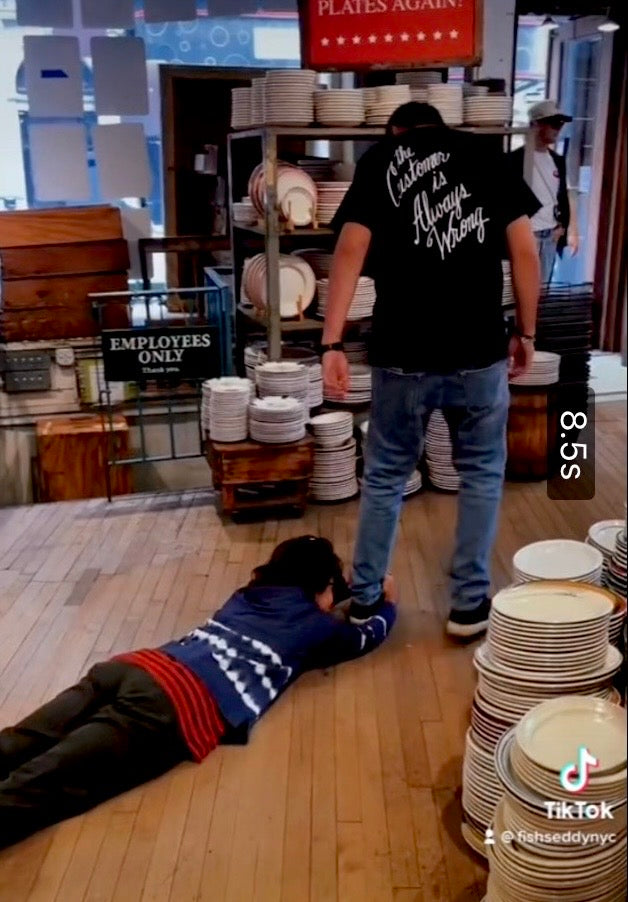 A Fishs Eddy Fairytale for the New Year