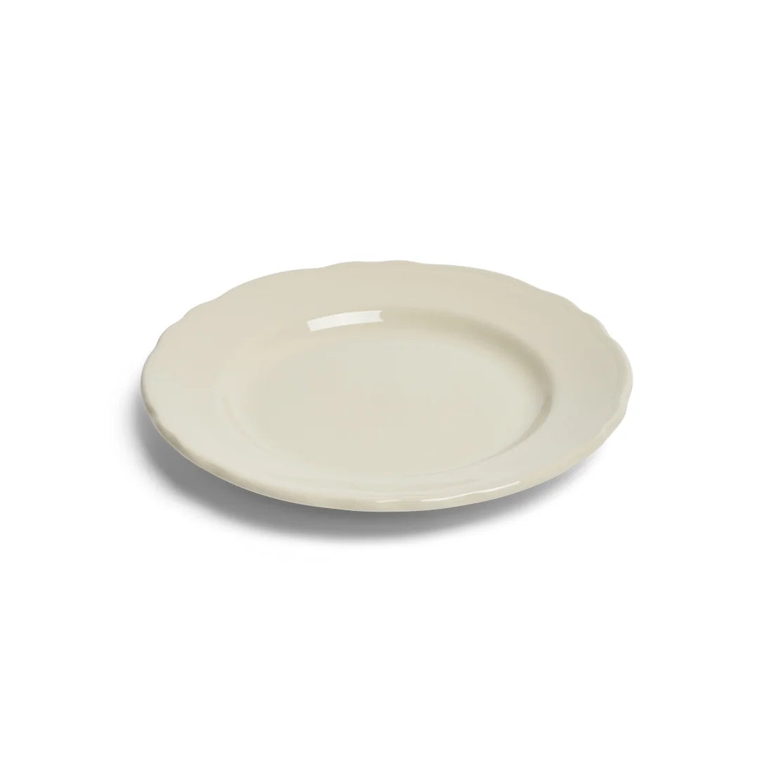SCALLOPED WHITES - APP PLATE (7.25")